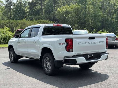 Used 2023 Chevrolet Colorado LT w/ LT Convenience Package II AWD/4WD image 26