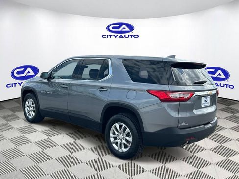 Used 2020 Chevrolet Traverse LS FWD image 7