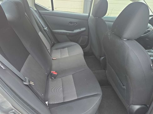 Used 2025 Nissan Sentra SV w/ All-Weather Package FWD image 10