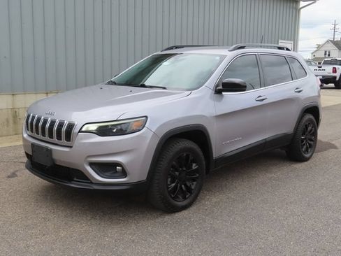 Used 2022 Jeep Cherokee Latitude w/ Comfort Safety Group AWD/4WD image 8