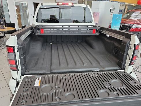 New 2025 Nissan Frontier PRO-4X w/ Pro Premium Package image 13