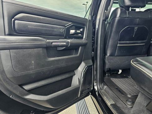 Used 2023 RAM 2500 Limited AWD/4WD image 21
