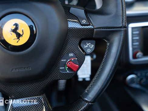 Used 2016 Ferrari California T image 24