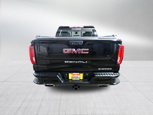 Used 2019 GMC Sierra 1500 Denali w/ Denali Ultimate Package AWD/4WD image 6