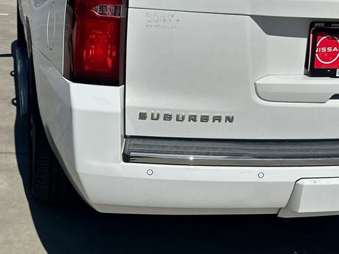 Used 2015 Chevrolet Suburban LTZ AWD/4WD image 13