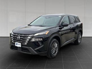 Used 2024 Nissan Rogue S video 1