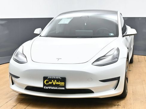 Used 2022 Tesla Model 3 Long Range AWD/4WD image 4