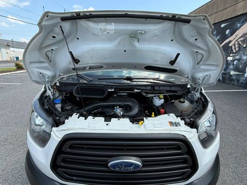 Used 2019 Ford Transit 250 148 Low Roof RWD image 4