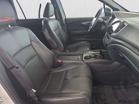 Used 2022 Honda Pilot TrailSport image 10