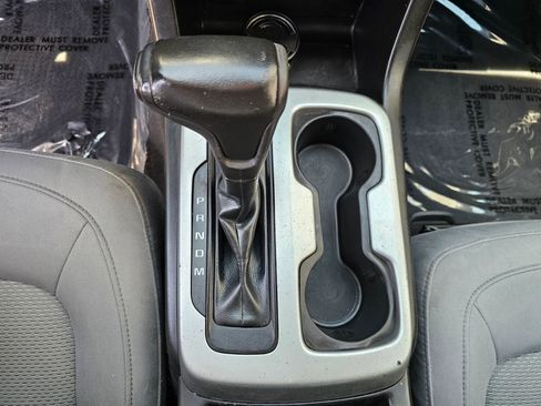 Used 2019 Chevrolet Colorado W/T w/ WT Convenience Package RWD image 14
