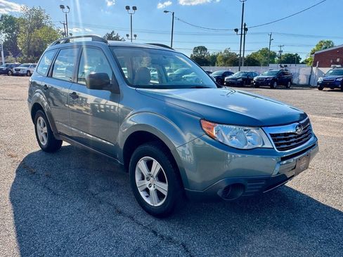 Used 2010 Subaru Forester 2.5X AWD/4WD image 2