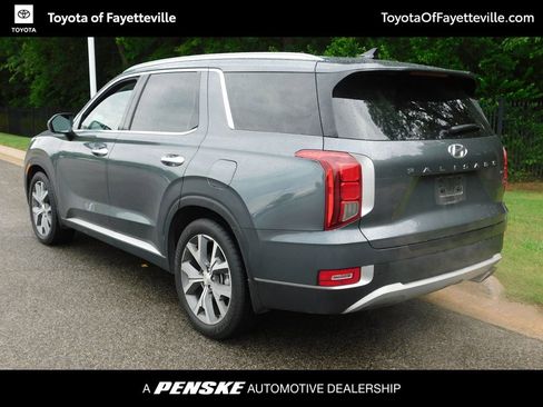 Used 2021 Hyundai Palisade SEL w/ Premium Package AWD/4WD image 3