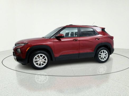 Used 2021 Chevrolet TrailBlazer LT AWD/4WD image 4