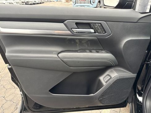 New 2026 GMC Terrain Elevation w/ Elevation Premium Package AWD/4WD image 16