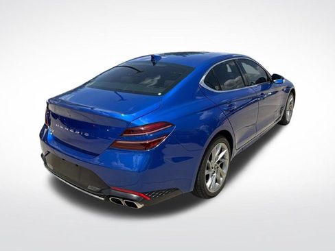 Used 2022 Genesis G70 2.0T RWD image 9
