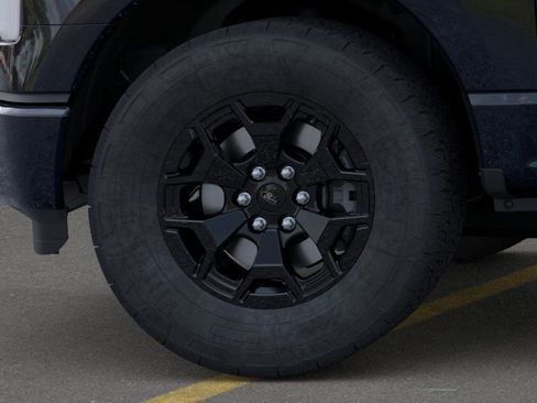 New 2025 Ford F150 Lightning XLT image 19