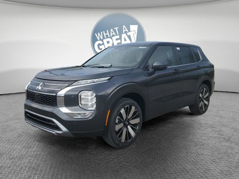 New 2026 Mitsubishi Outlander SE AWD/4WD image 8
