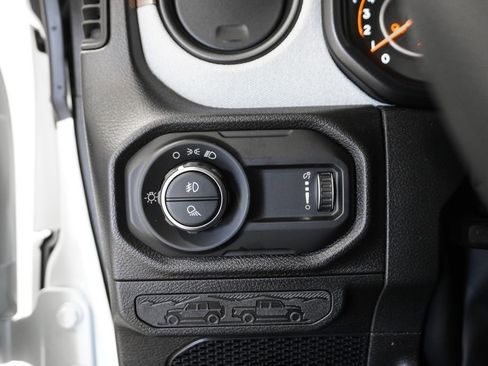 New 2026 Jeep Gladiator Sport image 19