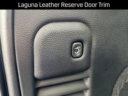 Used 2018 Jeep Grand Cherokee SRT image 24