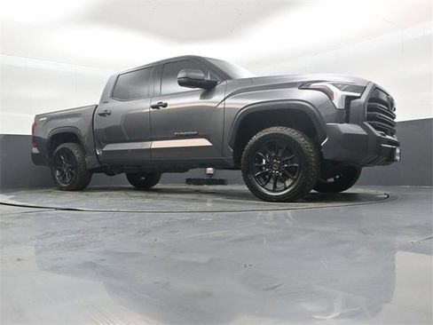 Used 2022 Toyota Tundra SR5 image 37