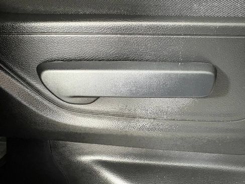 Used 2022 RAM 1500 Big Horn AWD/4WD image 38