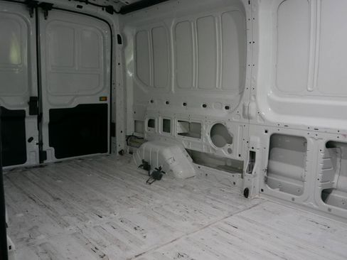 Used 2024 Ford Transit 250 148 Medium Roof Extended AWD image 29