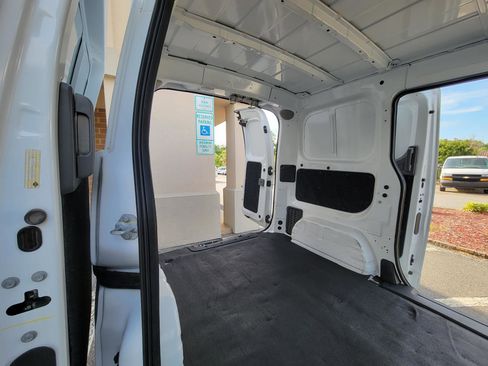 Used 2015 Nissan NV200 S FWD image 37