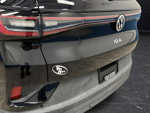 Used 2023 Volkswagen ID.4 Pro S AWD/4WD image 38