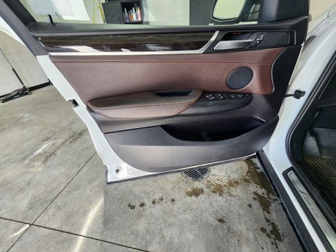 Used 2015 BMW X3 xDrive28i AWD/4WD image 16