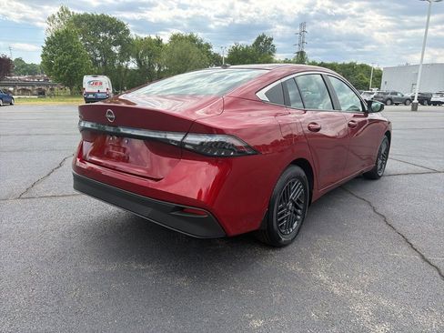 New 2026 Nissan Sentra SV w/ SV Convenience Package FWD image 5