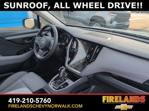 Used 2025 Subaru Outback Premium w/ Popular Package #1A image 13