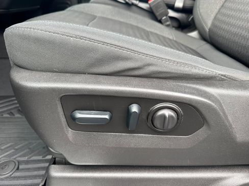 Used 2022 Chevrolet Silverado 1500 RST image 13