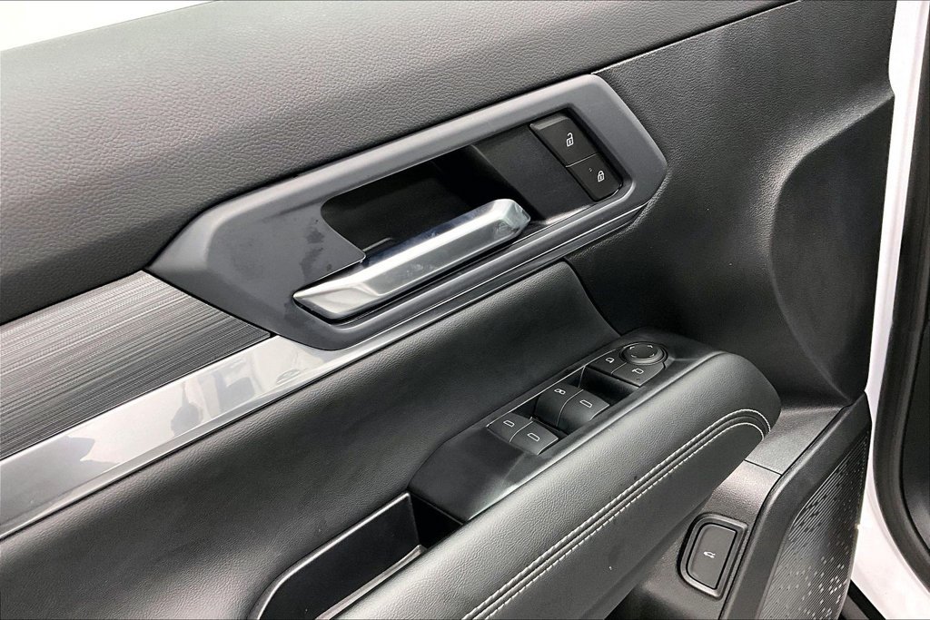 Used 2027 GMC Terrain Elevation w/ Elevation Premium Package FWD image 19