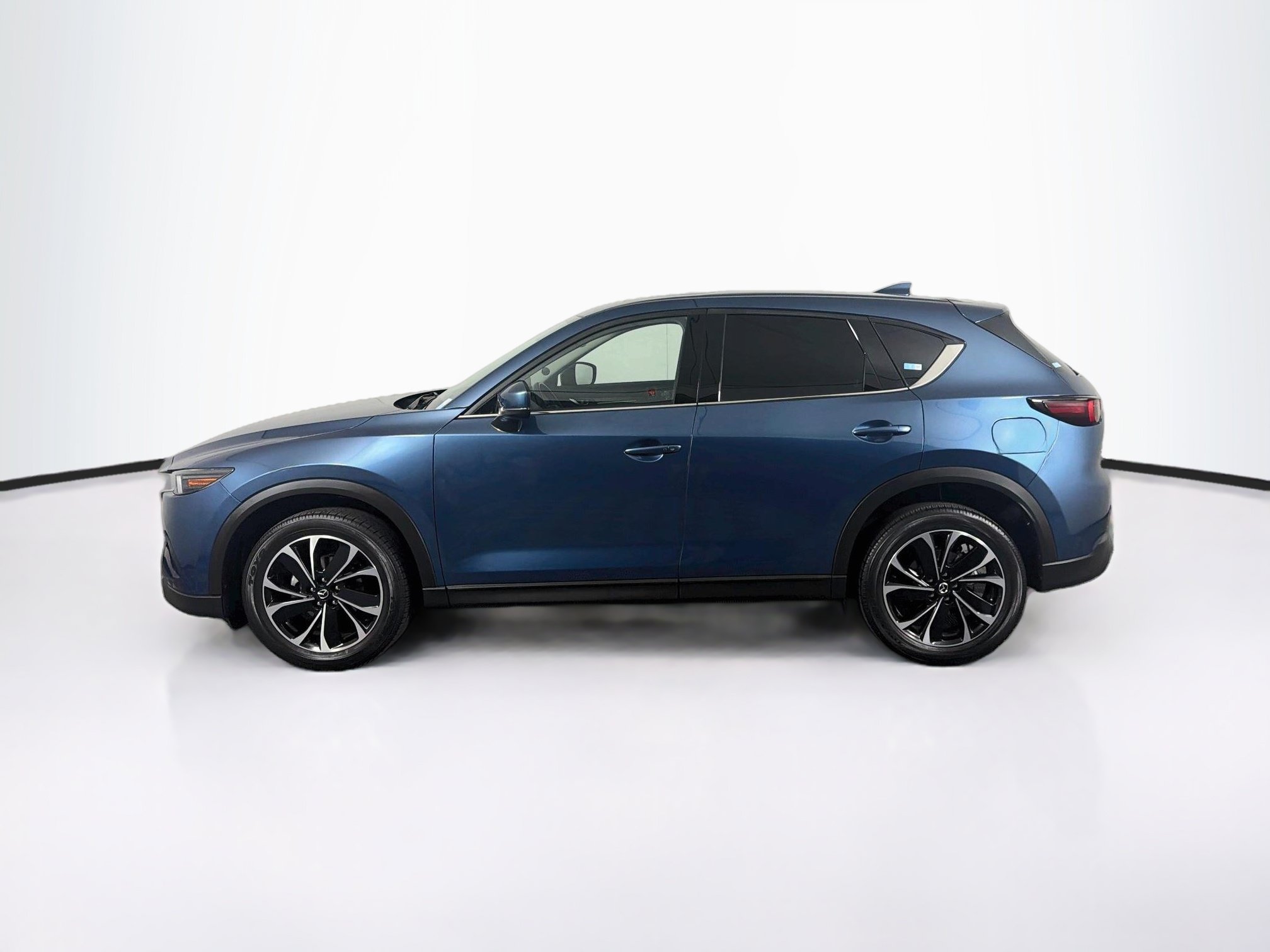 Used 2023 MAZDA CX-5 AWD 2.5 S w/ Premium Package image 4