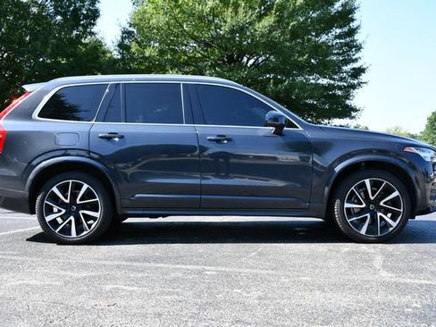 Used 2021 Volvo XC90 T6 Momentum w/ Advanced Package AWD/4WD image 8