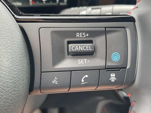 New 2026 Nissan Kicks SR w/ Cold Weather Package AWD/4WD image 31
