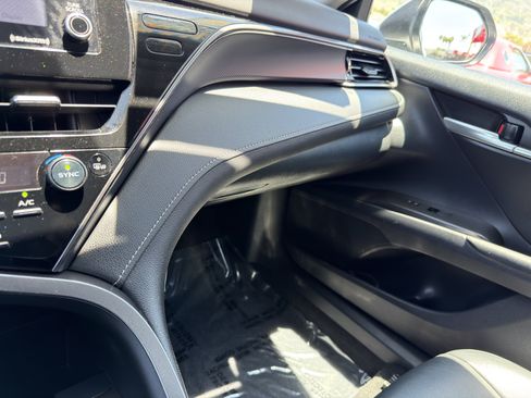Used 2024 Toyota Camry SE w/ Convenience Package FWD image 35