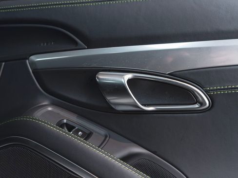 Used 2025 Porsche 718 Boxster S image 30