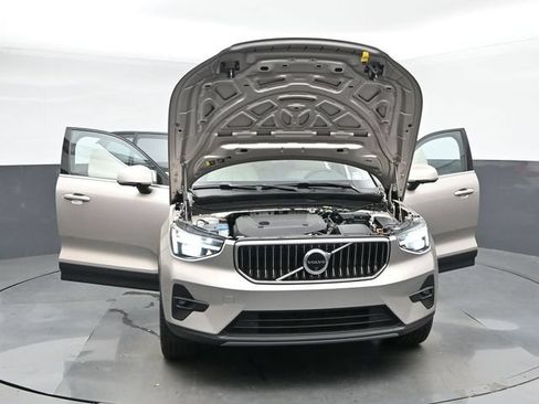 Used 2024 Volvo XC40 B5 Plus w/ Climate Package AWD/4WD image 49