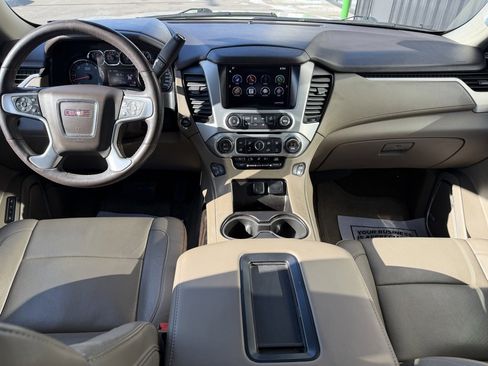 Used 2015 GMC Yukon XL SLT w/ Open Road Package image 13