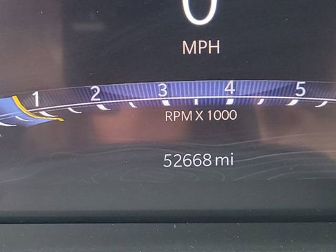 Used 2023 Jeep Grand Cherokee Limited w/ Black Appearance Package image 18