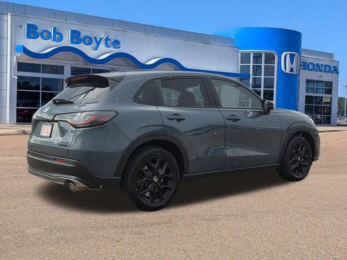 Certified 2025 Honda HR-V Sport image 5