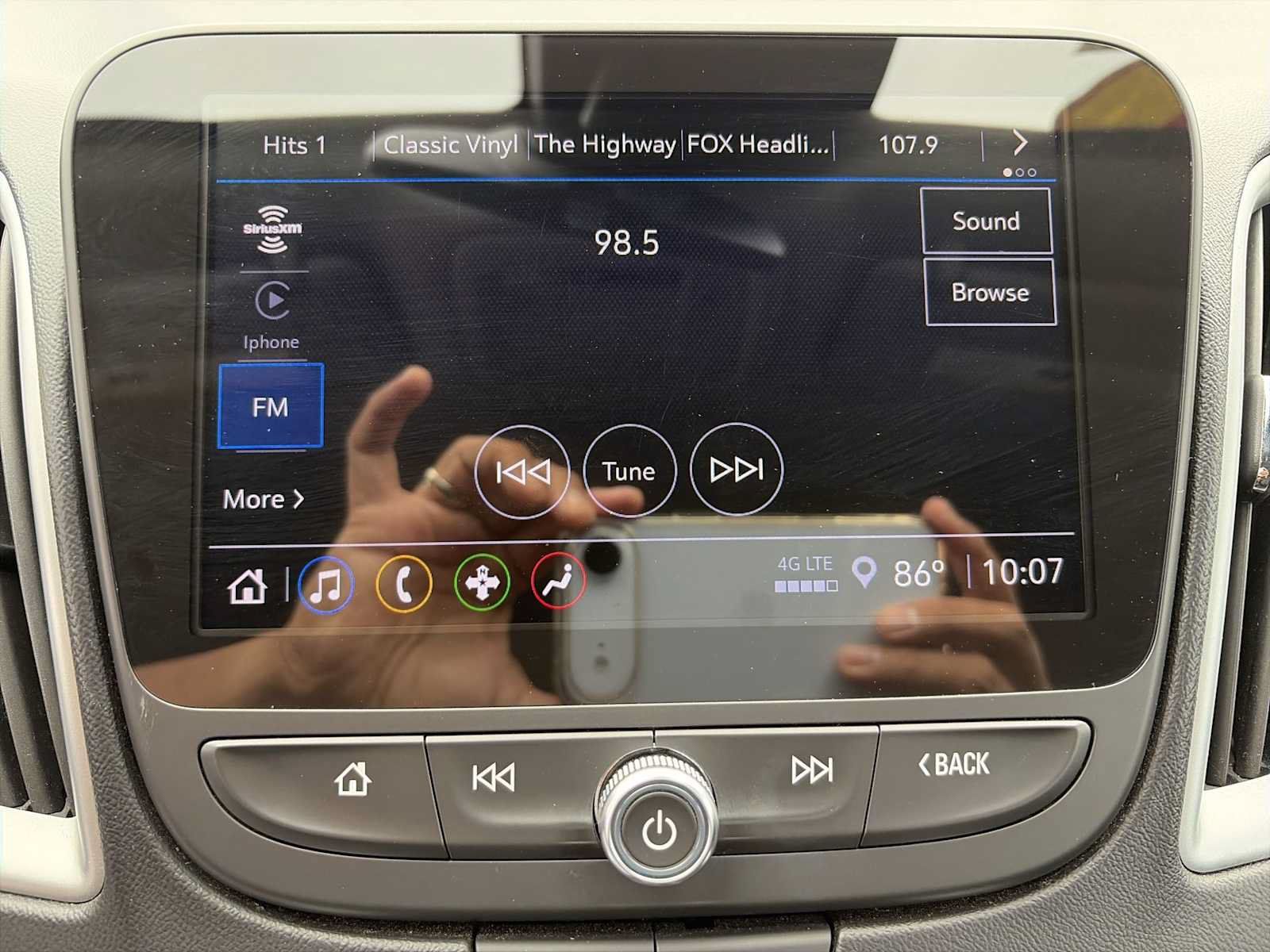 Used 2023 Chevrolet Malibu LT w/ Driver Confidence Package FWD image 12