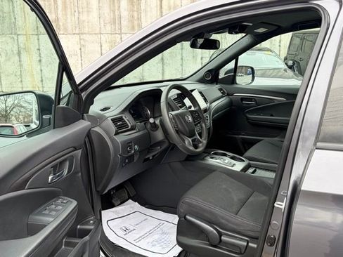 Used 2021 Honda Passport Sport image 14