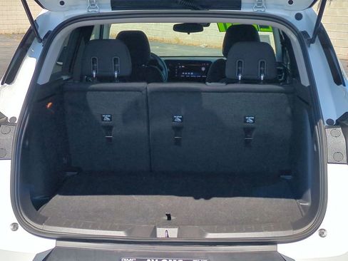 Used 2025 Chevrolet TrailBlazer LT FWD image 29