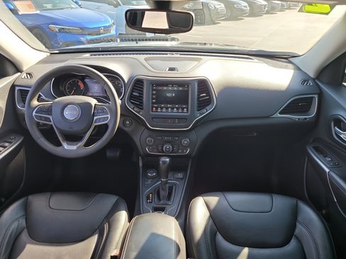 Used 2022 Jeep Cherokee Latitude Lux image 13