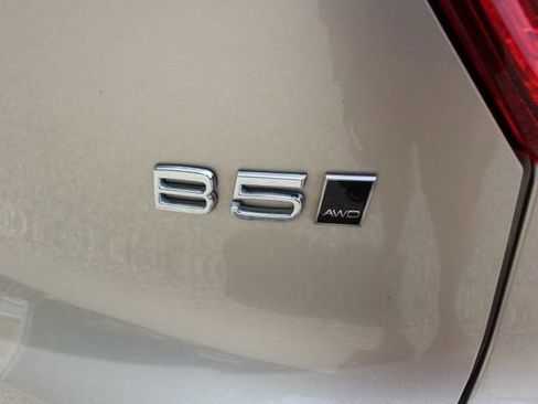 Used 2023 Volvo XC40 B5 Ultimate w/ Climate Package AWD/4WD image 15