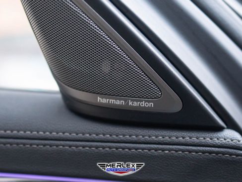 Used 2020 BMW 750i xDrive w/ M Sport Package image 44