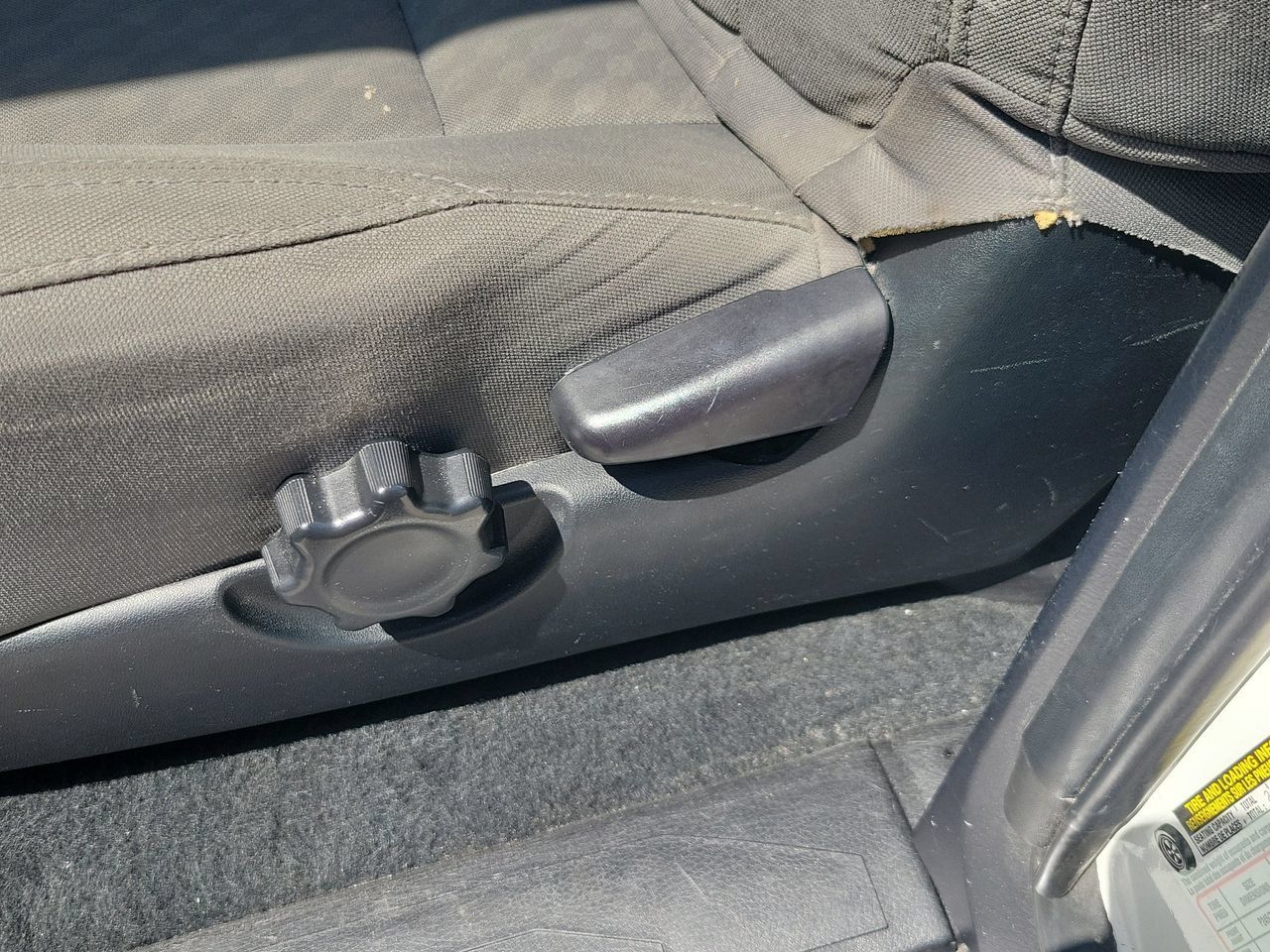 Used 2022 Toyota Tacoma SR RWD image 12