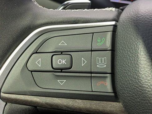 New 2025 Jeep Grand Cherokee L Limited w/ Black Appearance Package image 21